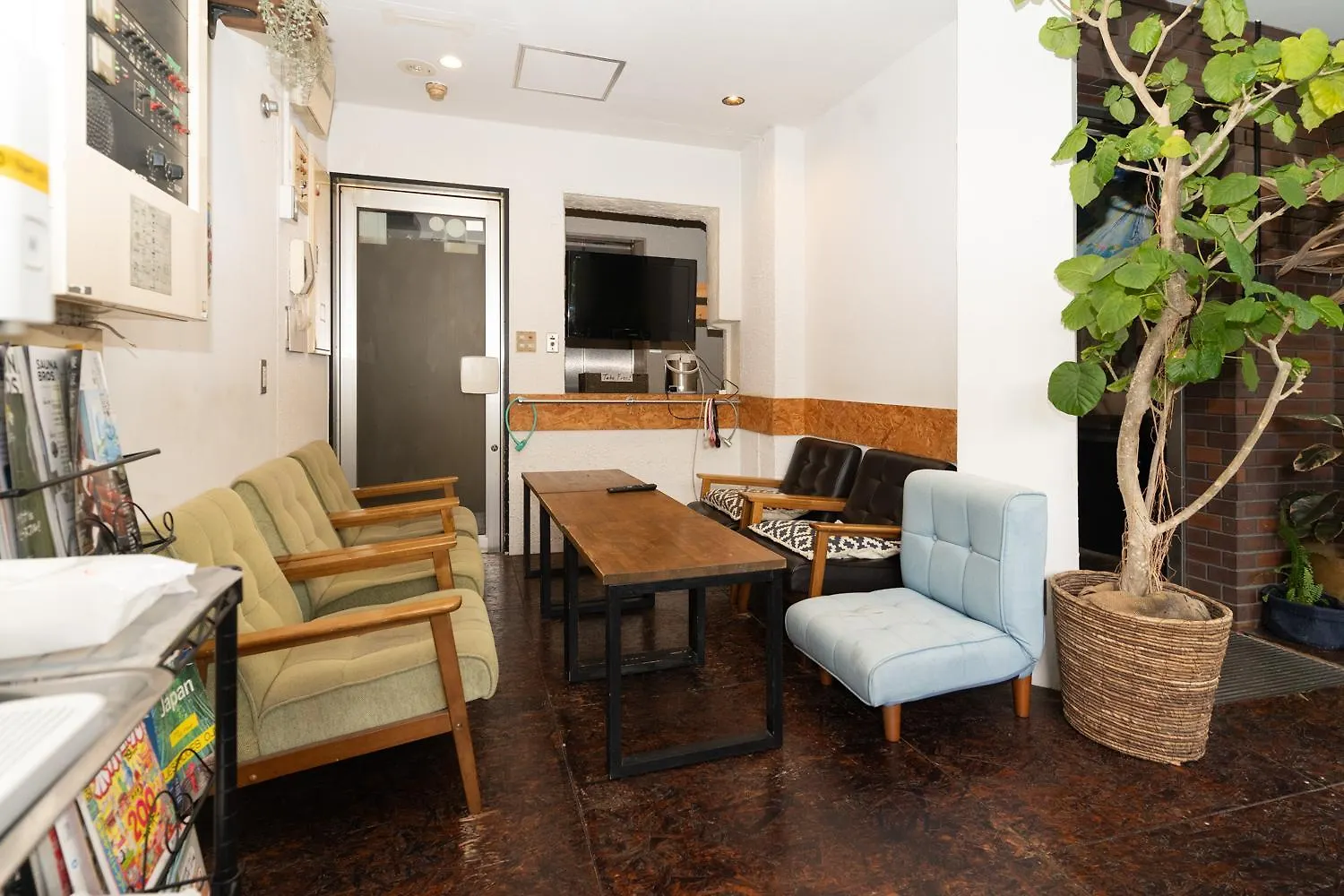 Tokyo Guest House Ouji Music Lounge Hostel