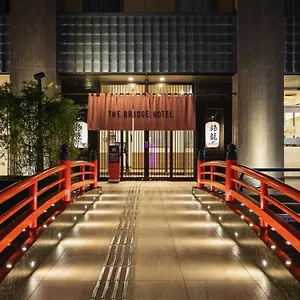 The Bridge Shinsaibashi 4*, Ōsaka Japan