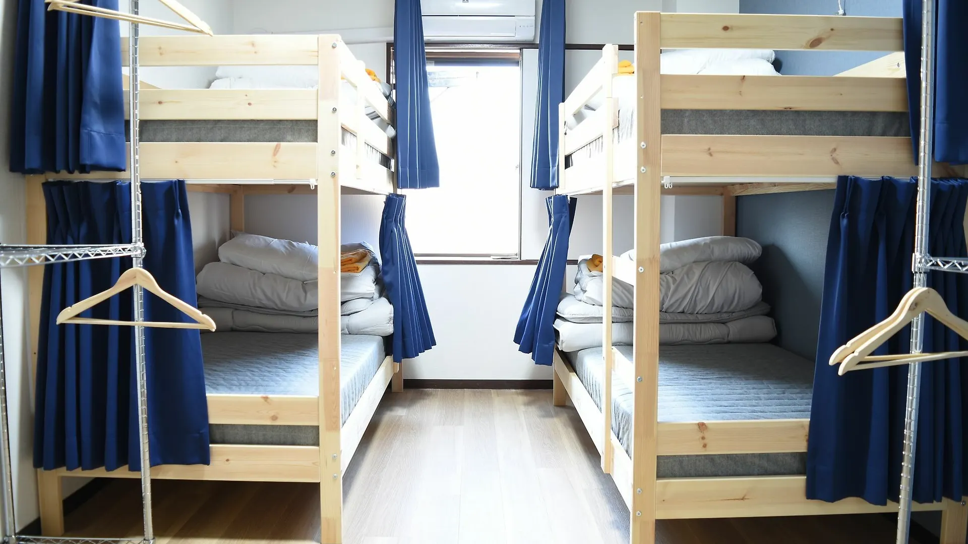 Hostel Tokyo Guest House Ouji Music Lounge Japan